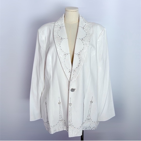 BEU Marc International Blazer with Intricate Beading and Notched Lapels (861) - Picture 15 of 15